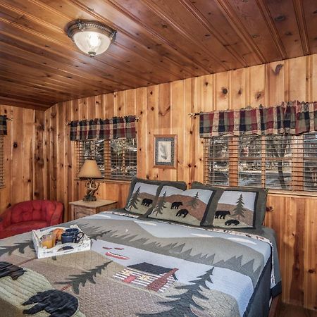 Villa Cabin Fever - Cozy Whirlpool Cabin Near River & Downtown Ruidoso Exterior foto